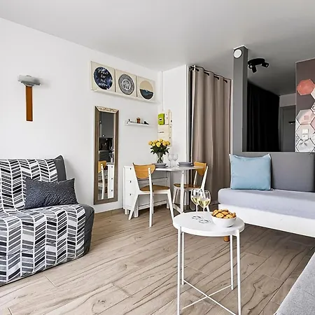Climatise, Balcon, Piscine- Cap D'agde Port アパート *